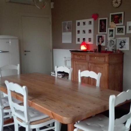 B&B De Laak Bilzen Esterno foto